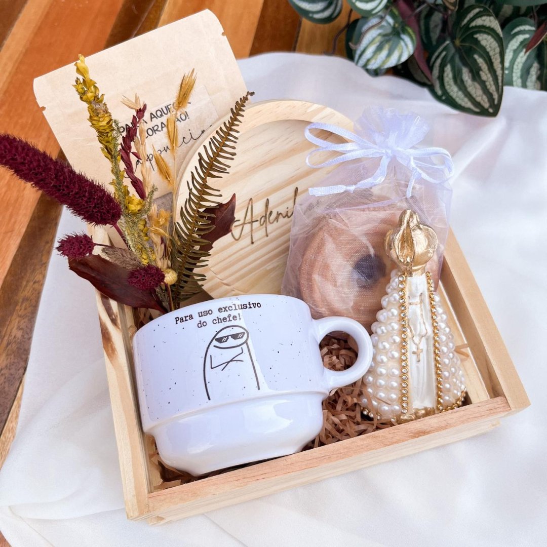 Kit Bandeja pinus + xícara 