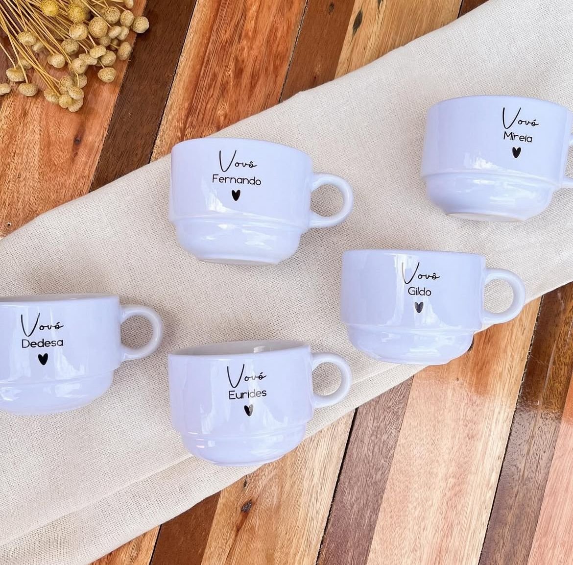 Kit  Xícara (Uma unidade) + Santa