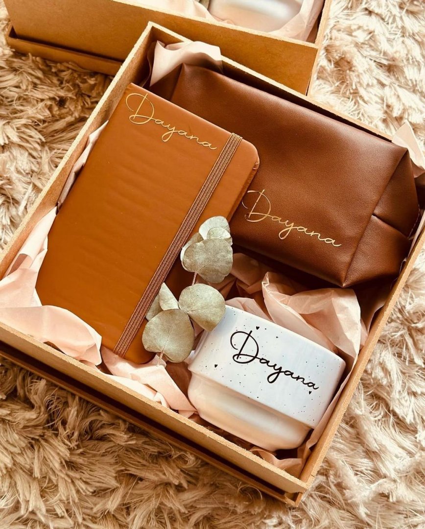 Kit Xícara + Bloquinho + Nécessaire